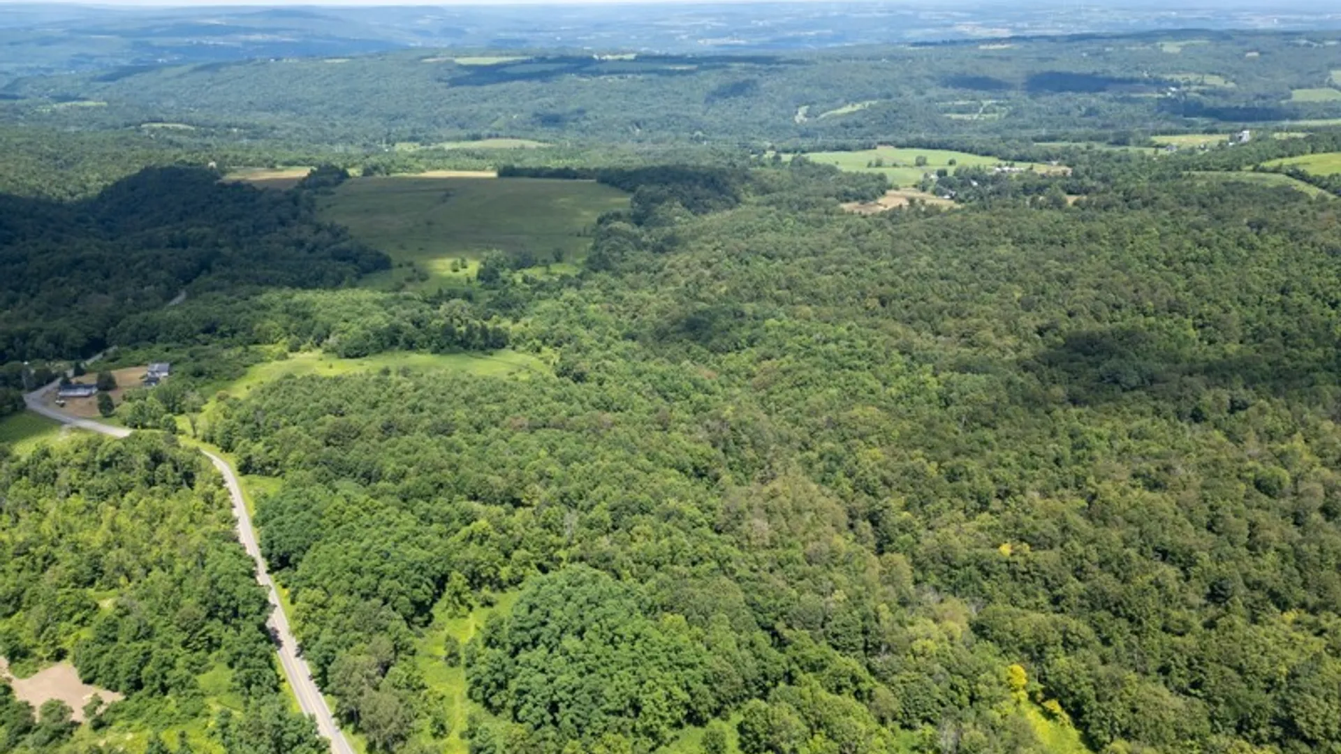 Property at 989 Robinson Rd, Warren, NY 13407 5