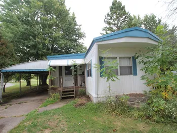 Property at 144 Bayberry Lane, Gaines, NY 14411