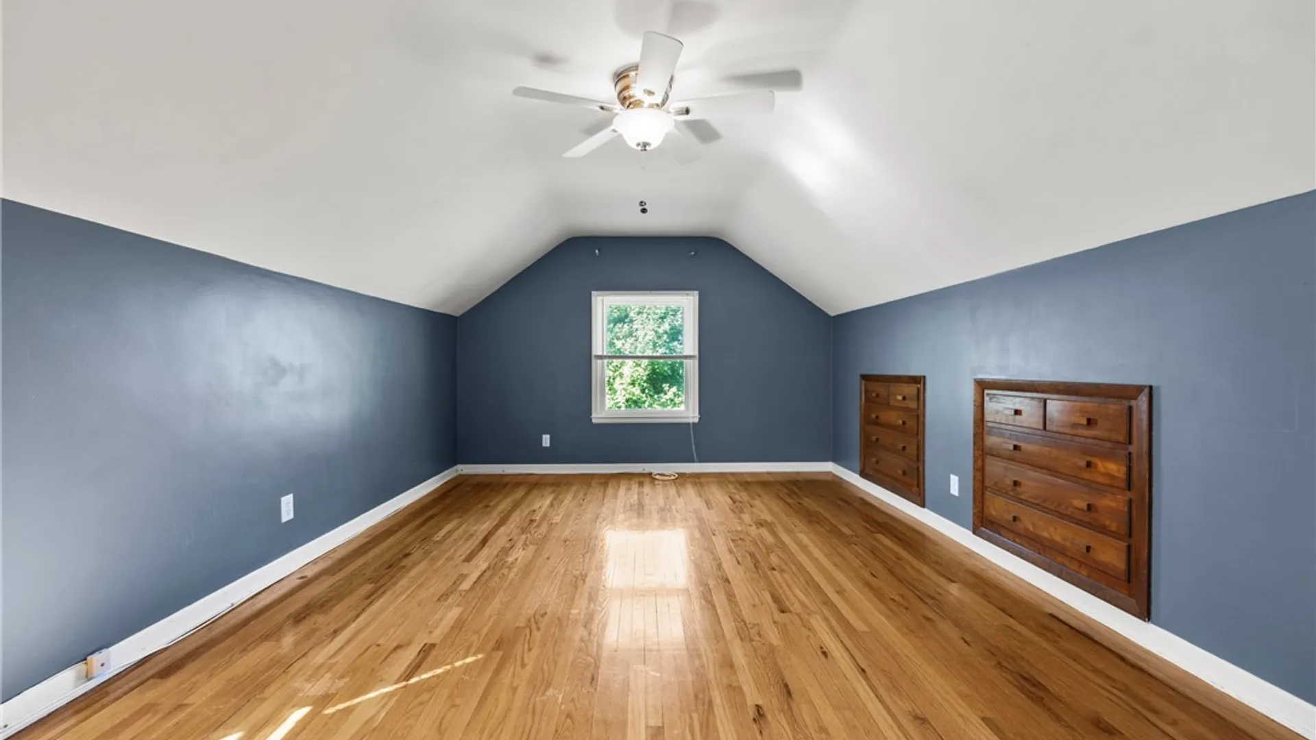 Property at 530 Meadowbrook Drive, Lewiston, NY 14092 14