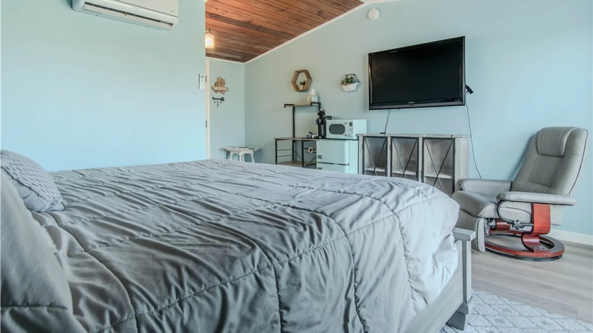 Property at 110 State Street, Clayton, NY 13624 43