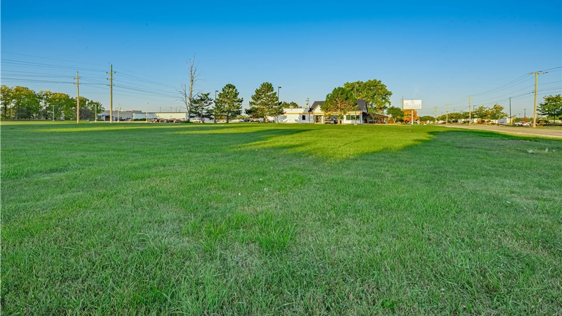 Property at 6230 Shimer Drive, Lockport Town, NY 14094 11