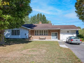 Property at 383 Scribner Road, Pembroke, NY 14036