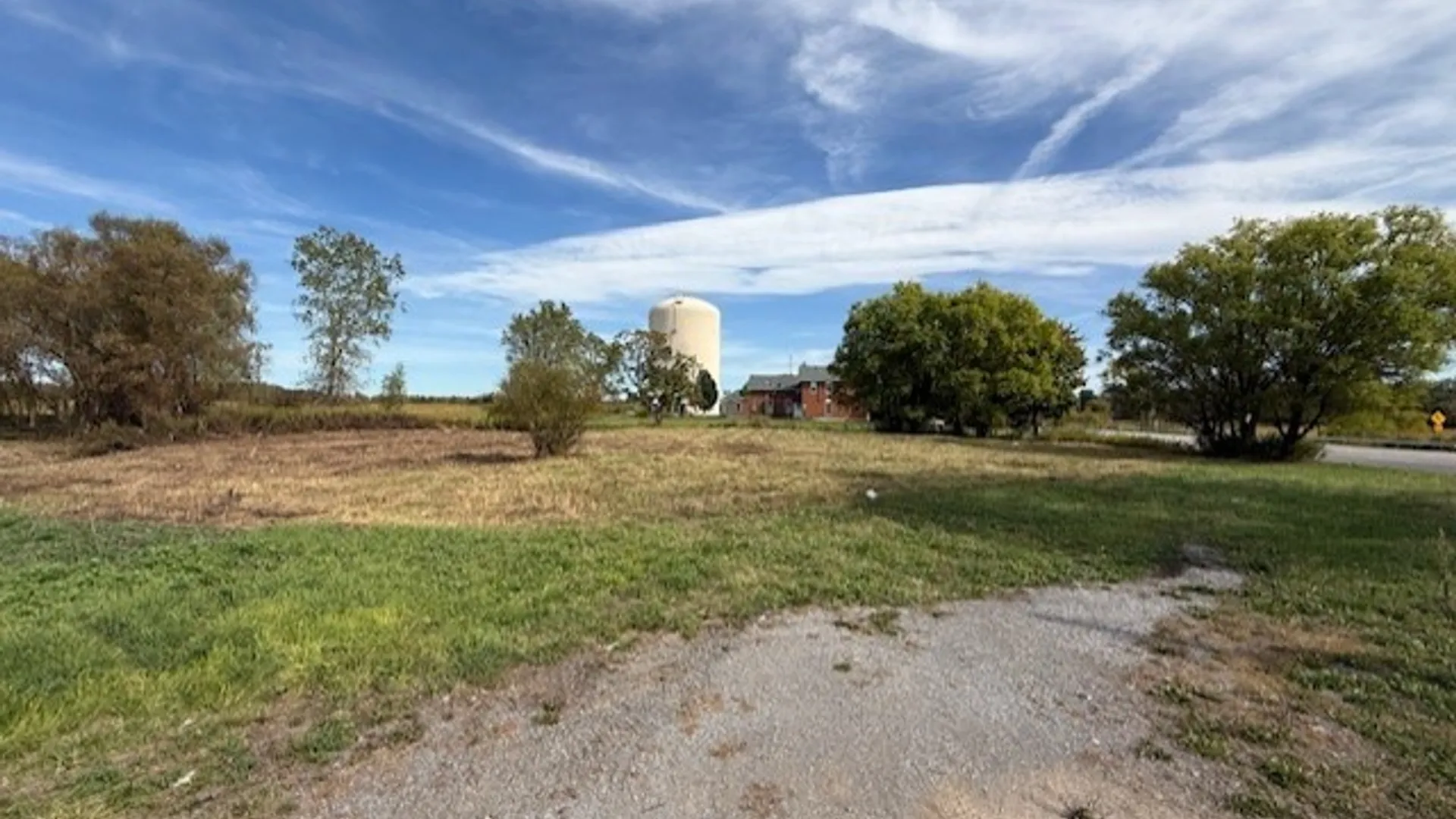 Property at 6218 Broadway Street, Lancaster, NY 14086 4