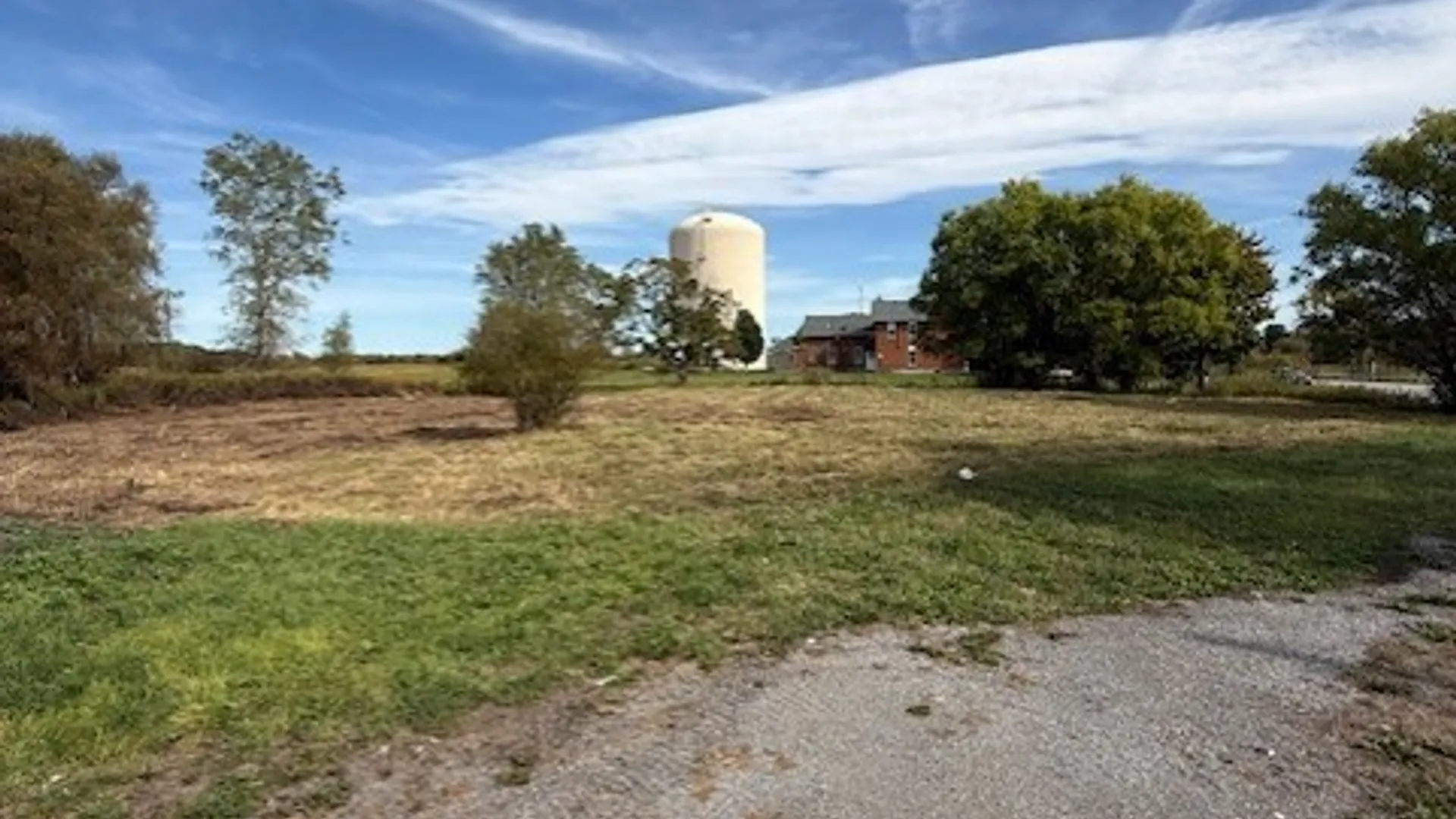 Property at 6218 Broadway Street, Lancaster, NY 14086 5