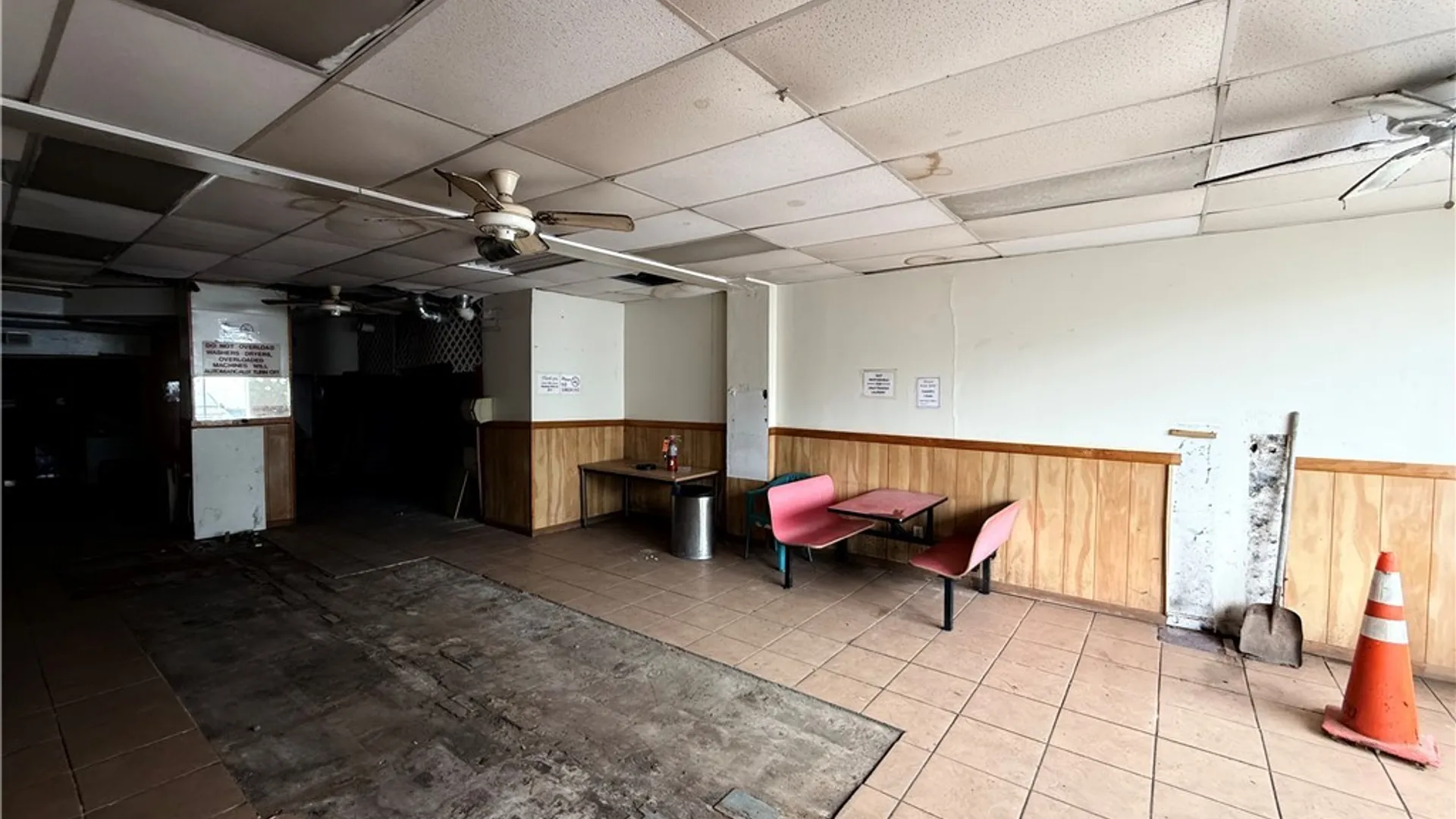 Property at 2756 Elmwood Avenue, Tonawanda, NY 14217 2