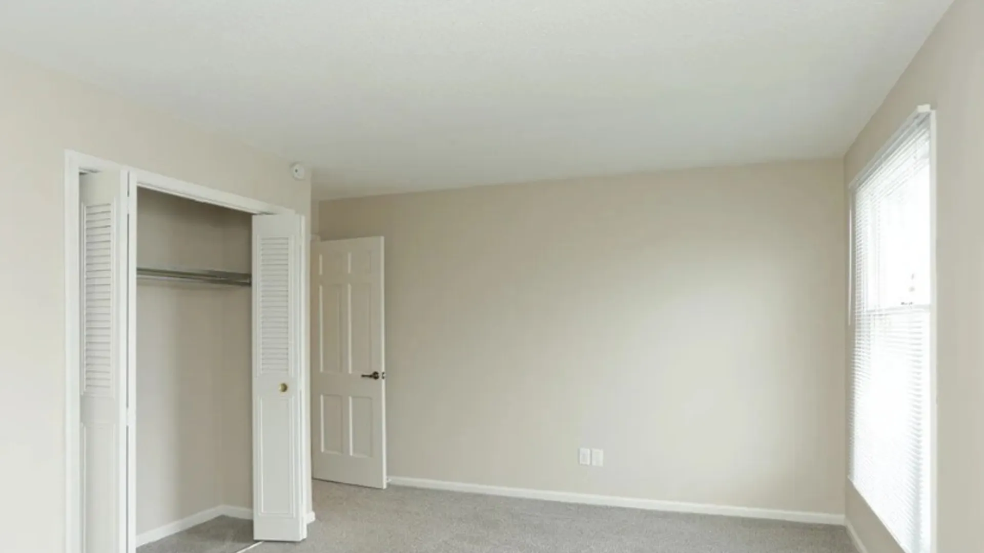 Property at 5 Cinema Drive, Lansing, NY 14850 8