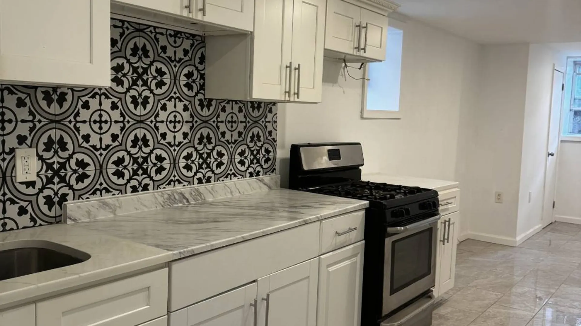Property at 165 28th Ave, Brooklyn, NY 11214 9