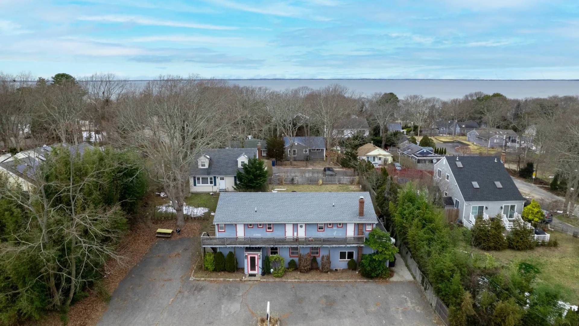 Property at 87 North Rd, Hampton Bays, NY 11946 3
