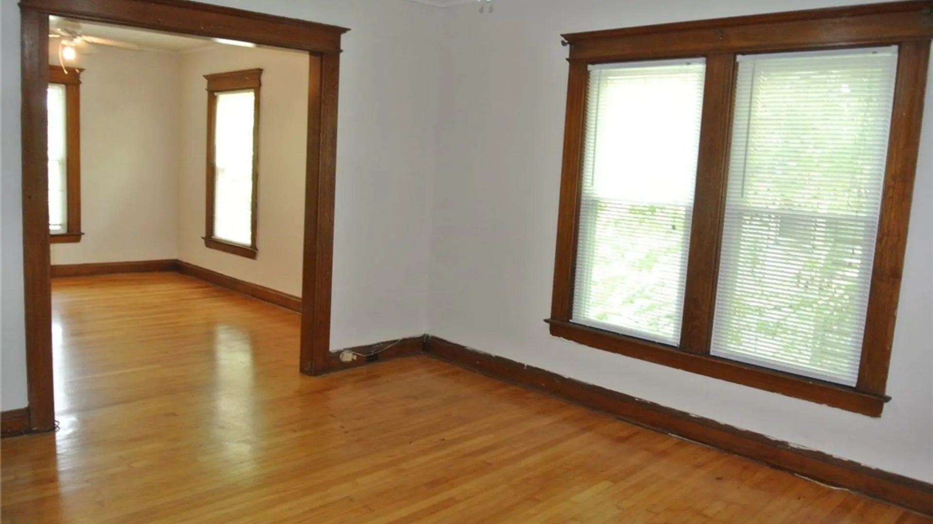 Property at 162 Redfield Place, Syracuse, NY 13210 18