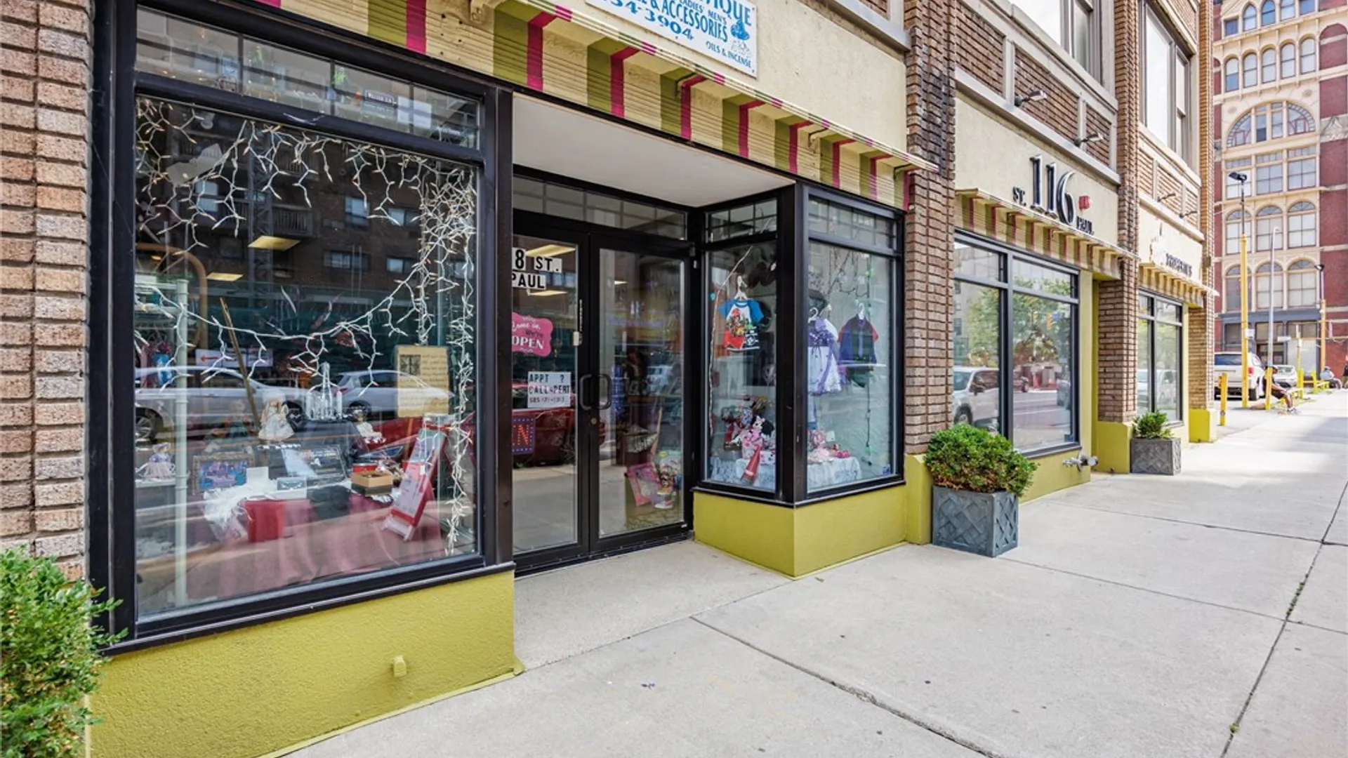 Property at 114-118 Saint Paul Street, Rochester, NY 14604 31