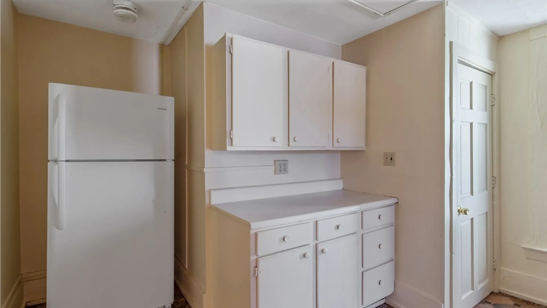 Property at 113 Grumbach Ave, Syracuse, NY 13203 21