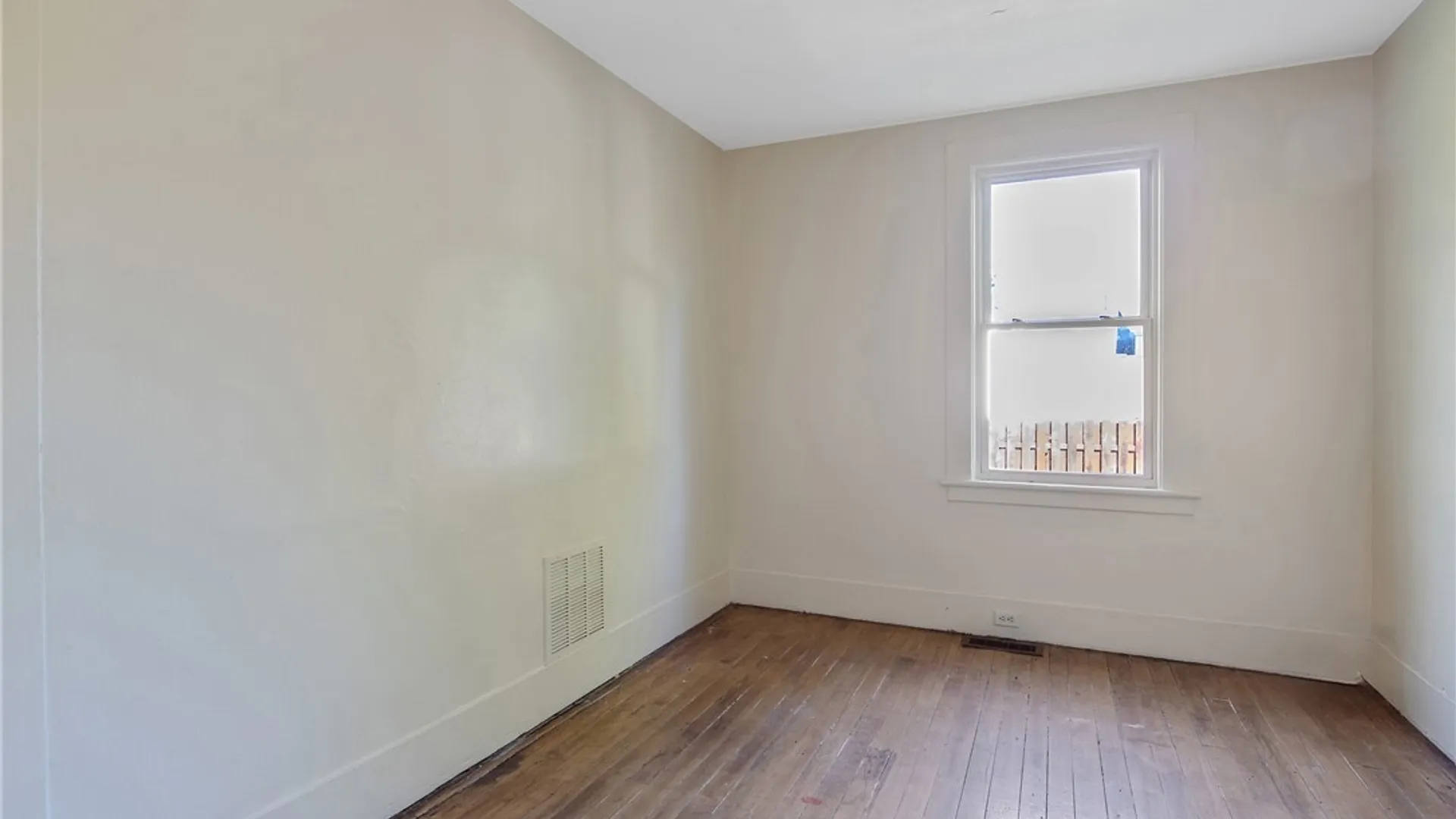 Property at 113 Grumbach Ave, Syracuse, NY 13203 26