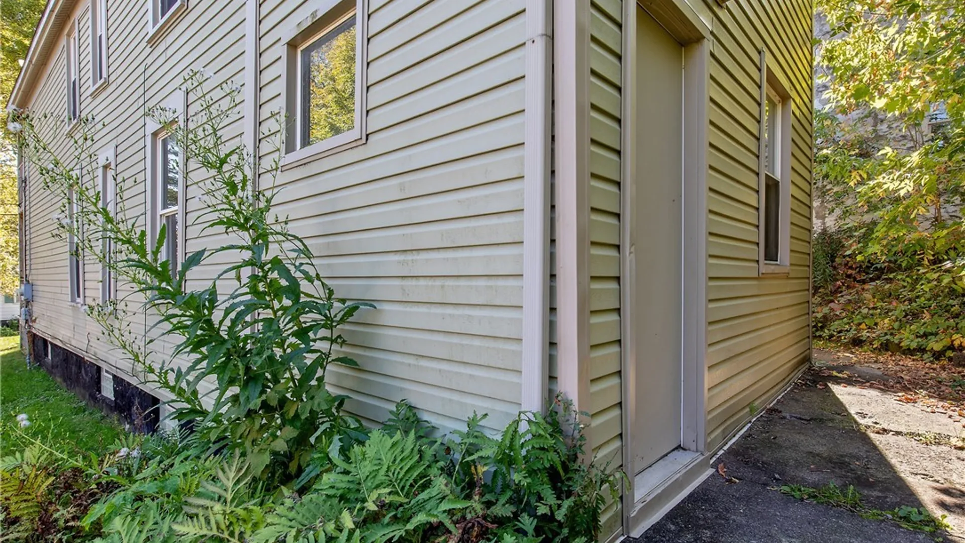 Property at 113 Grumbach Ave, Syracuse, NY 13203 38