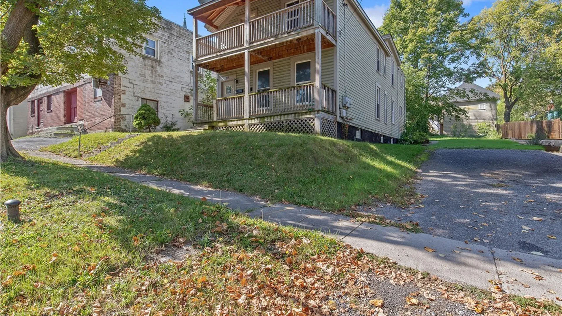 Property at 113 Grumbach Ave, Syracuse, NY 13203 4