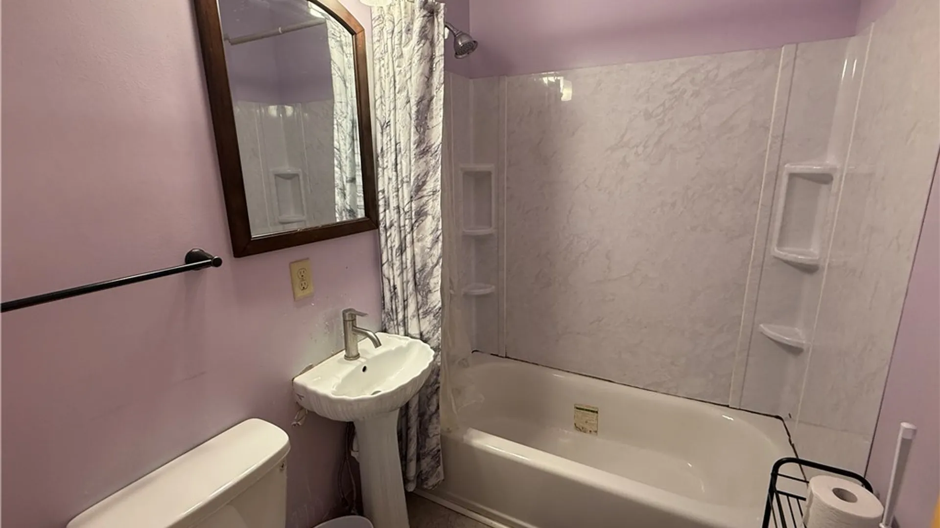 Property at 1337 Madison Street, Syracuse, NY 13210 23