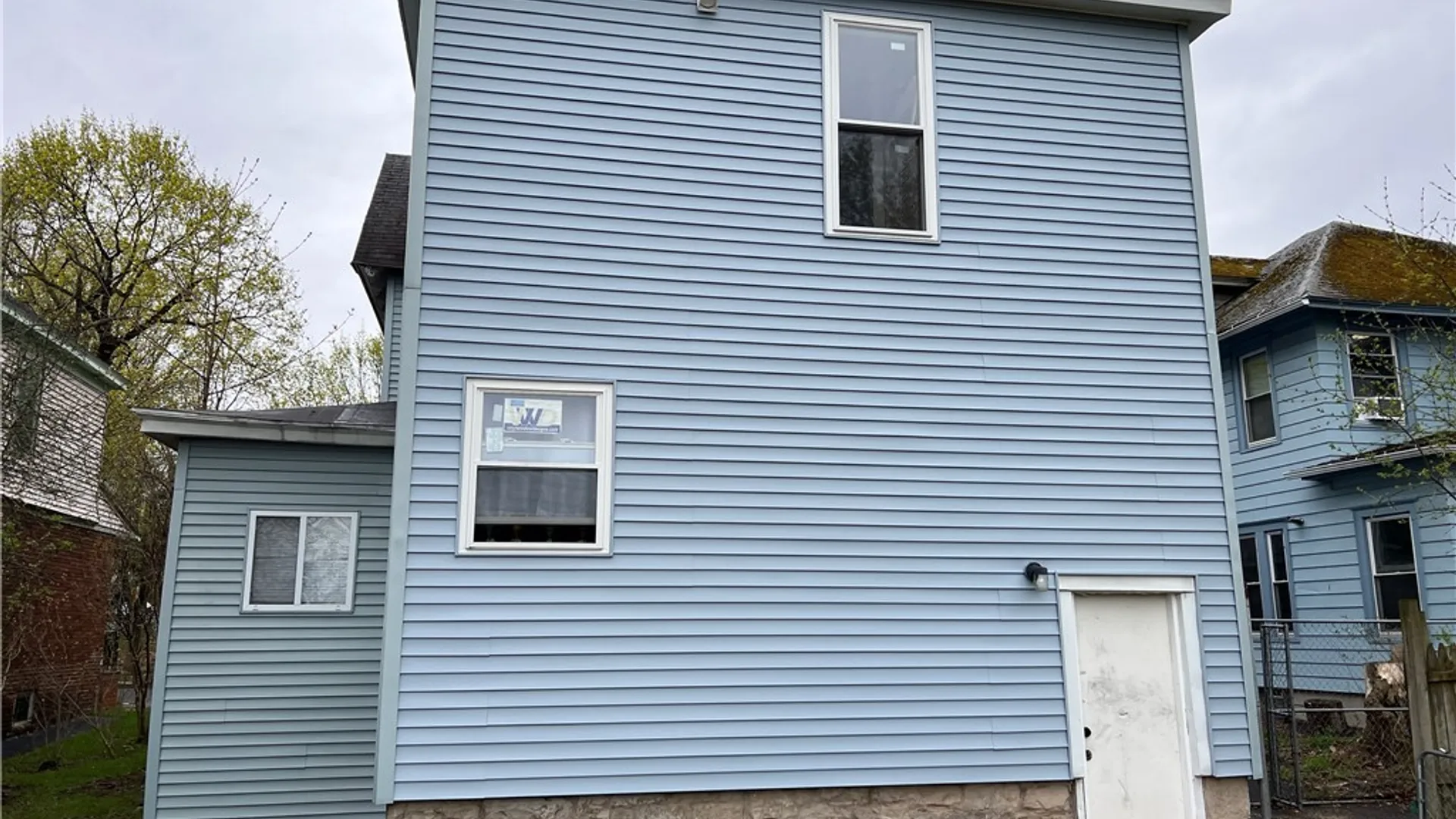 Property at 1337 Madison Street, Syracuse, NY 13210 3