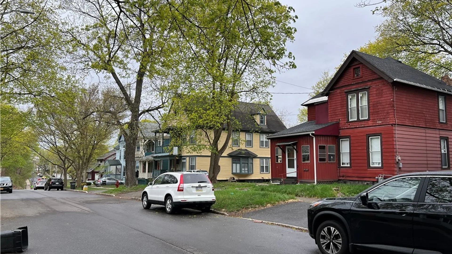 Property at 1337 Madison Street, Syracuse, NY 13210 6