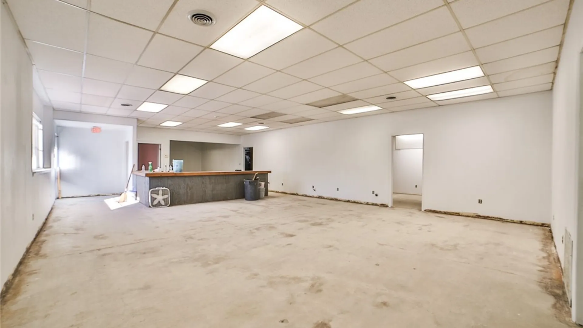 Property at 6900 Mooradian Drive, Niagara Falls, NY 14304 10