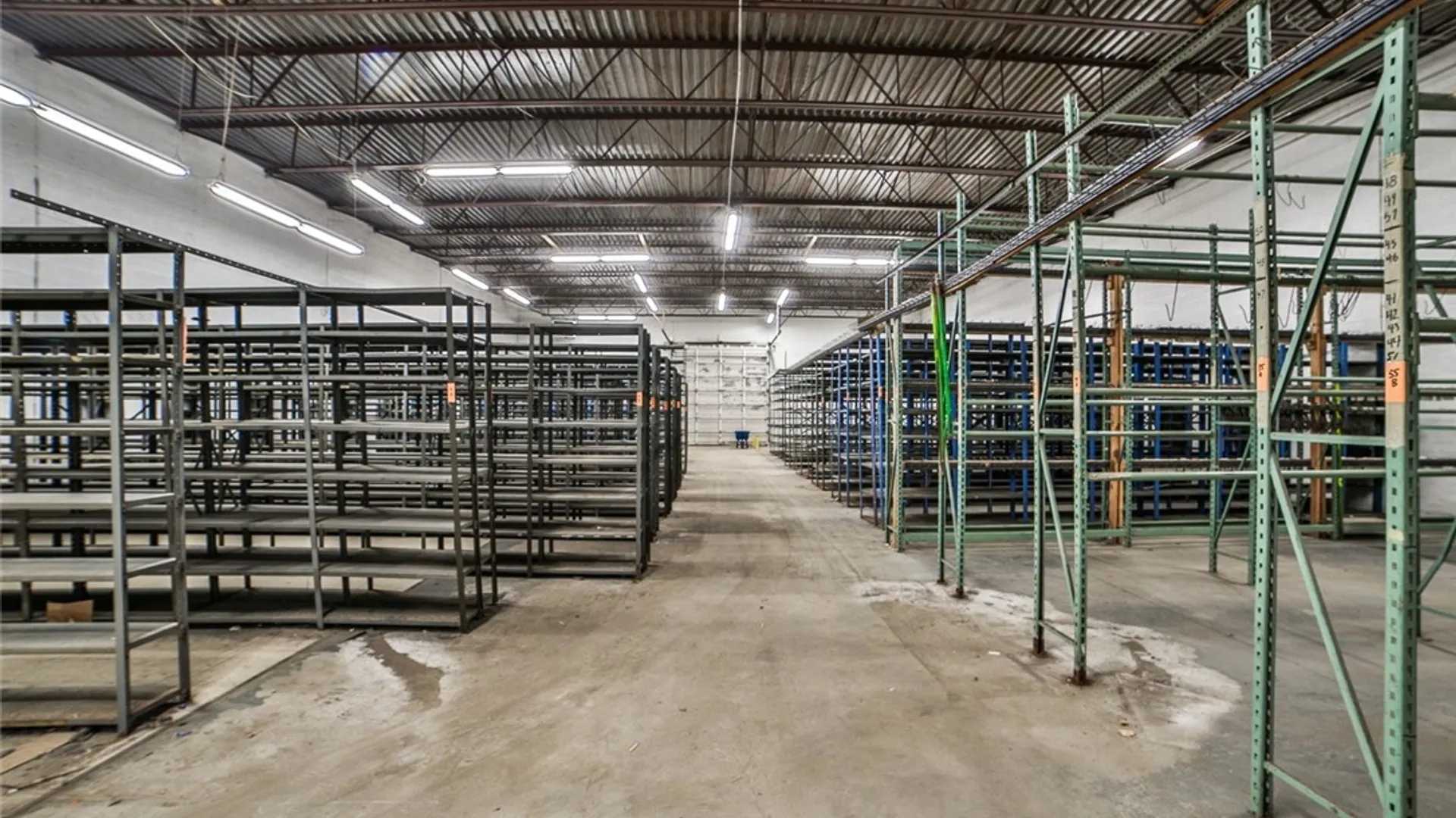 Property at 6900 Mooradian Drive, Niagara Falls, NY 14304 24