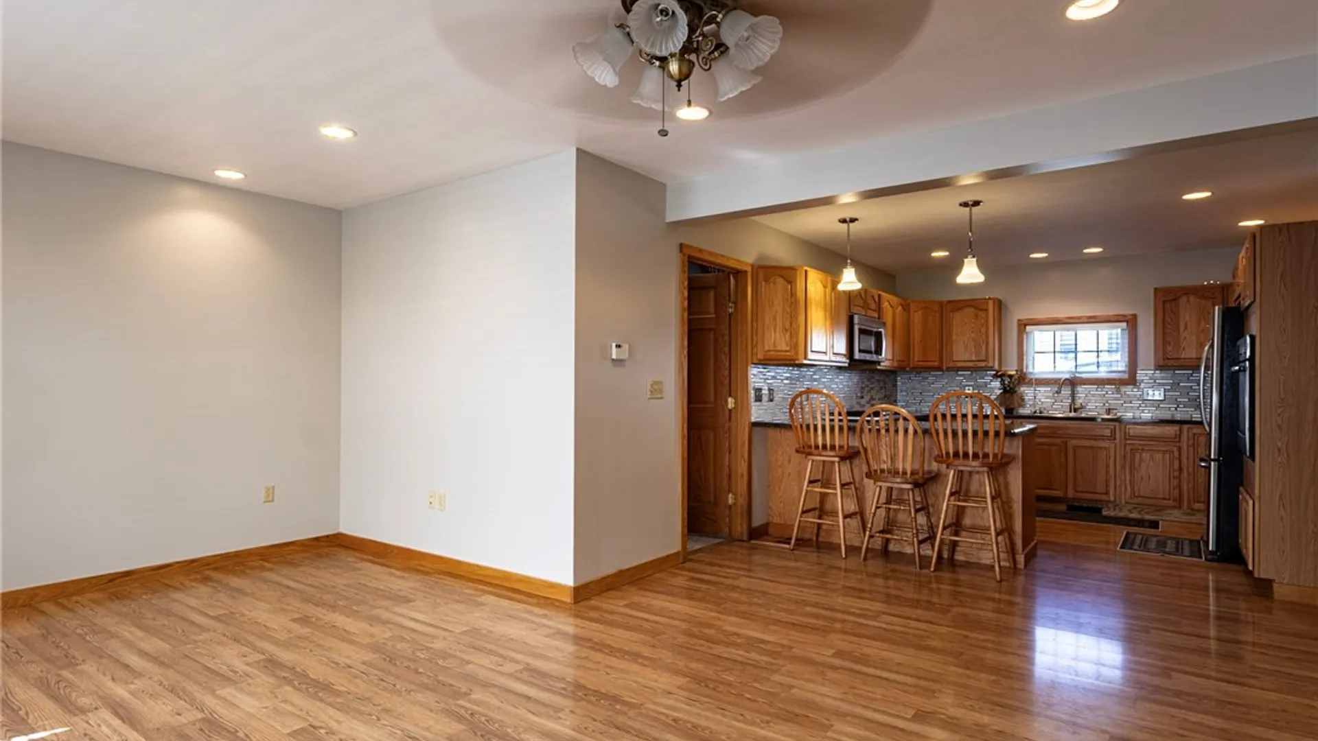 Property at 196 Perrine Avenue, Auburn, NY 13021 26