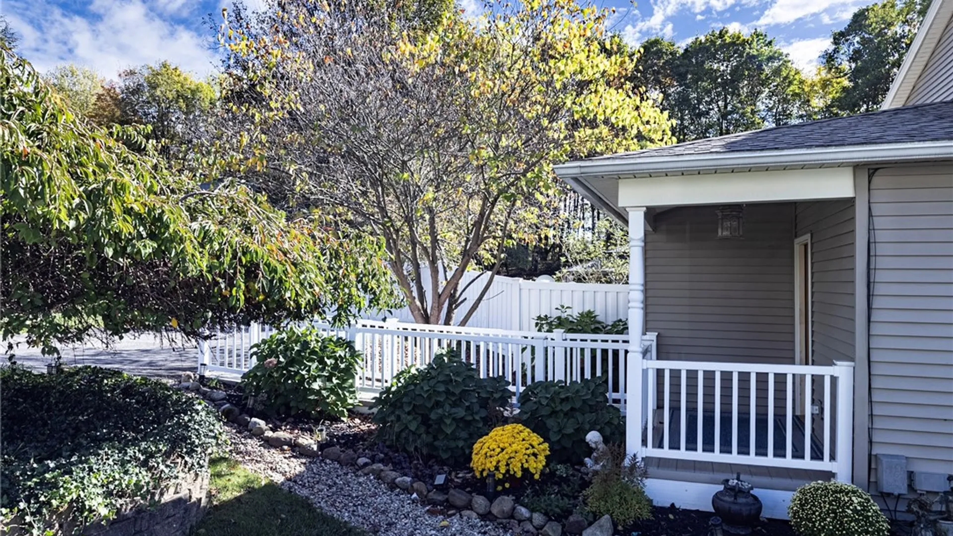 Property at 196 Perrine Avenue, Auburn, NY 13021 3