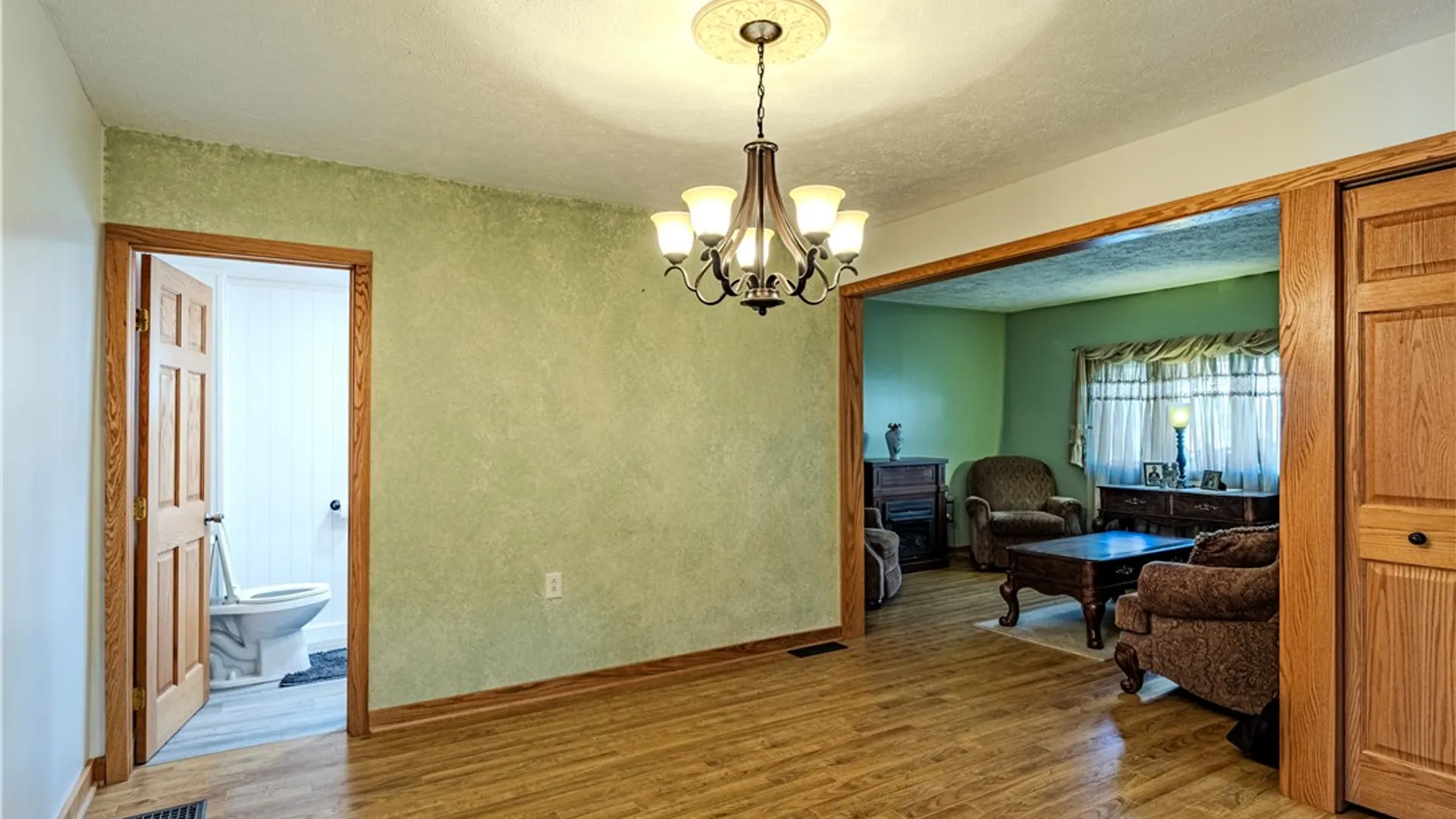 Property at 196 Perrine Avenue, Auburn, NY 13021 6