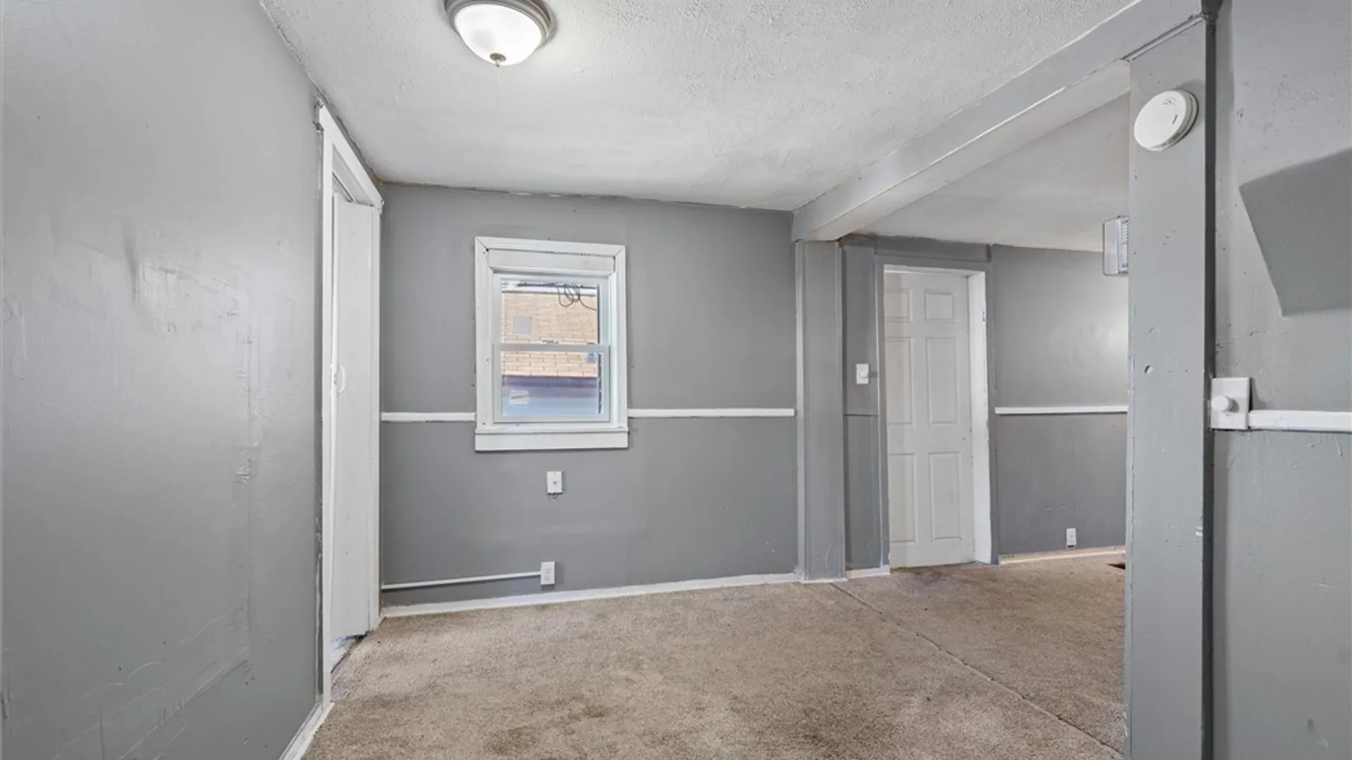 Property at 505 Carbon Street, Syracuse, NY 13208 5