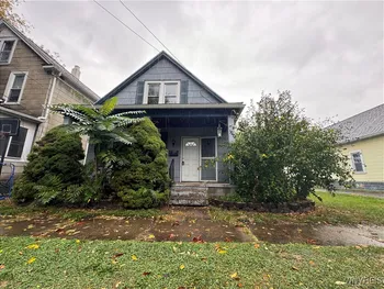 Property at 120 7th Avenue, North Tonawanda, NY 14120