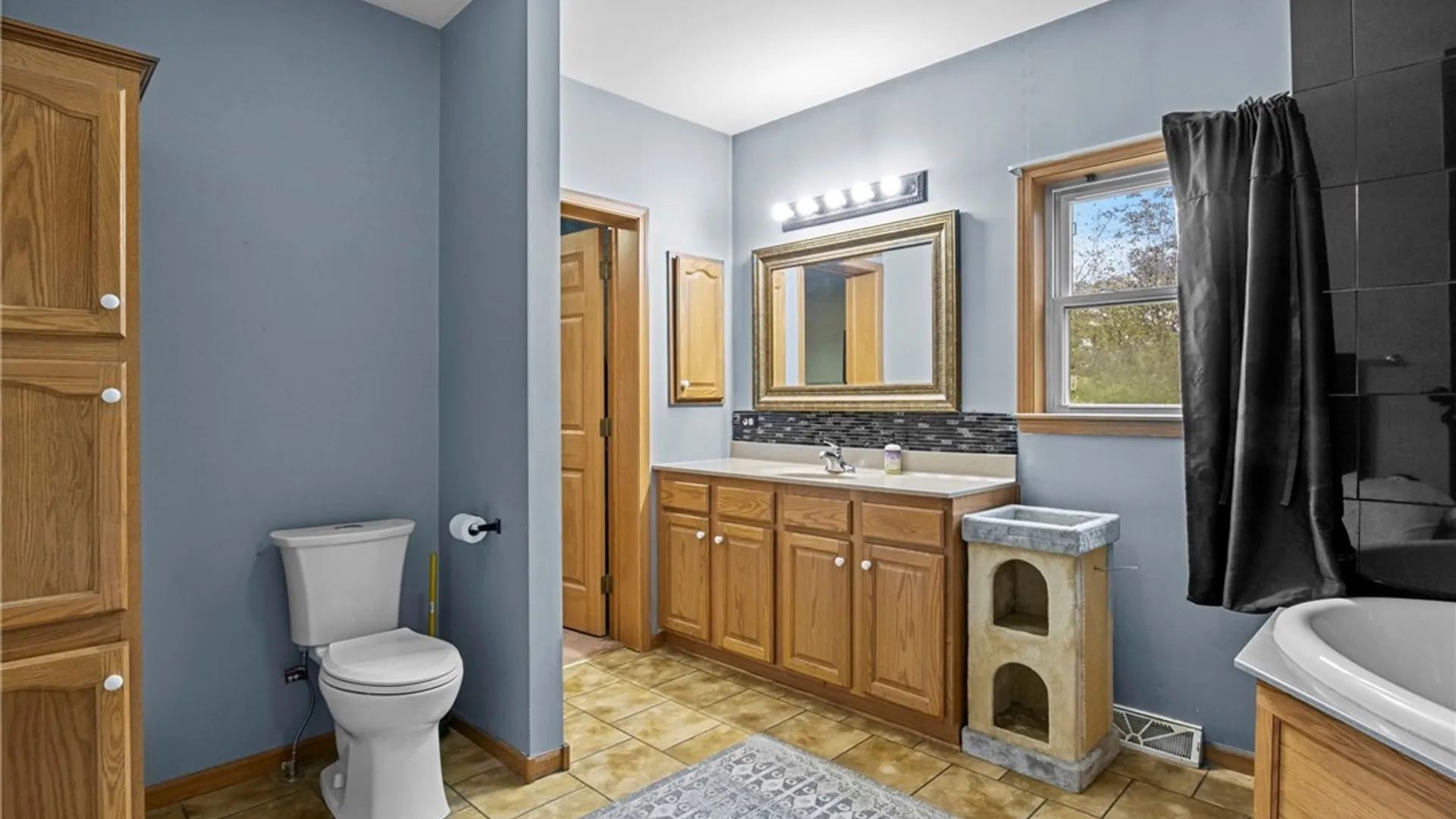 Property at 1267 Sturgeon Point Road, Evans, NY 14047 21