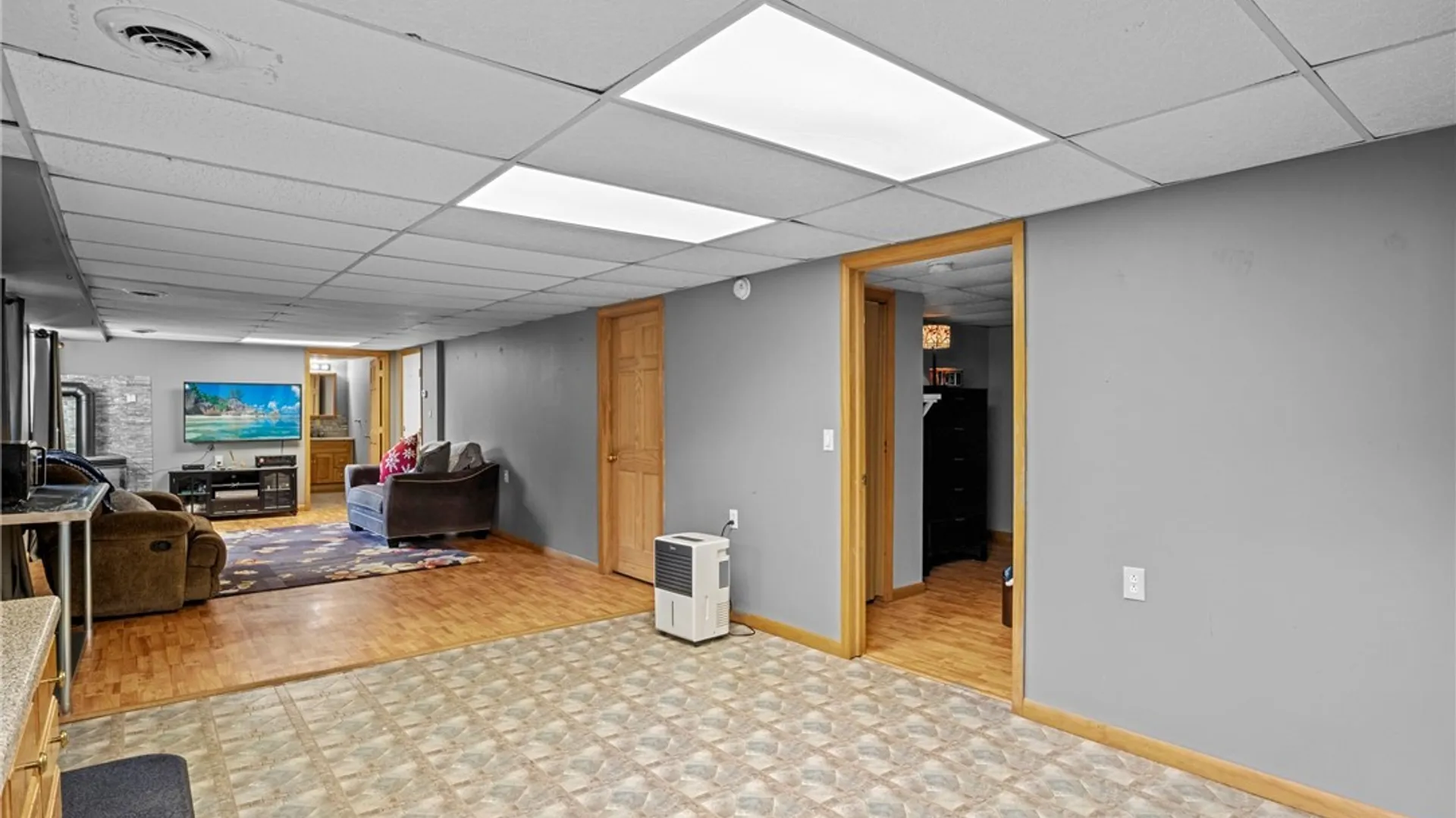 Property at 1267 Sturgeon Point Road, Evans, NY 14047 38