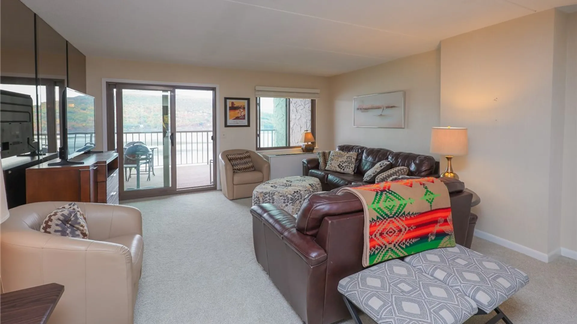 Property at 105 Cliffside Drive, South Bristol, NY 14424 5