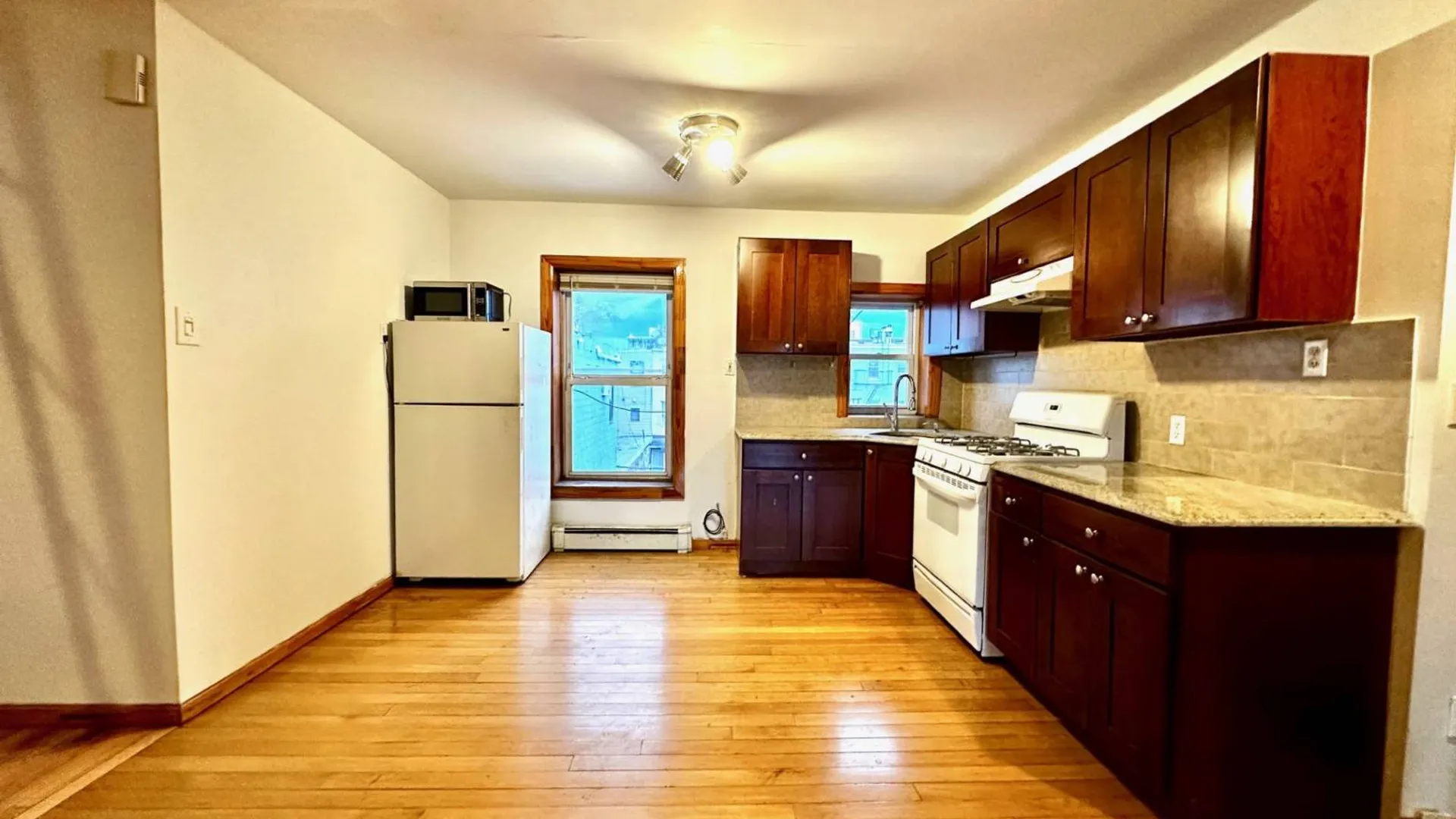 Property at 183 24th St, Brooklyn, NY 11232 9