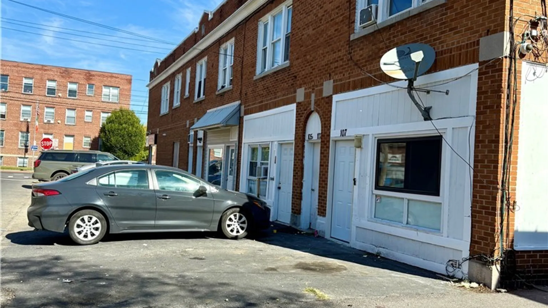 Property at 3100-006 James Street, Syracuse, NY 13206 9