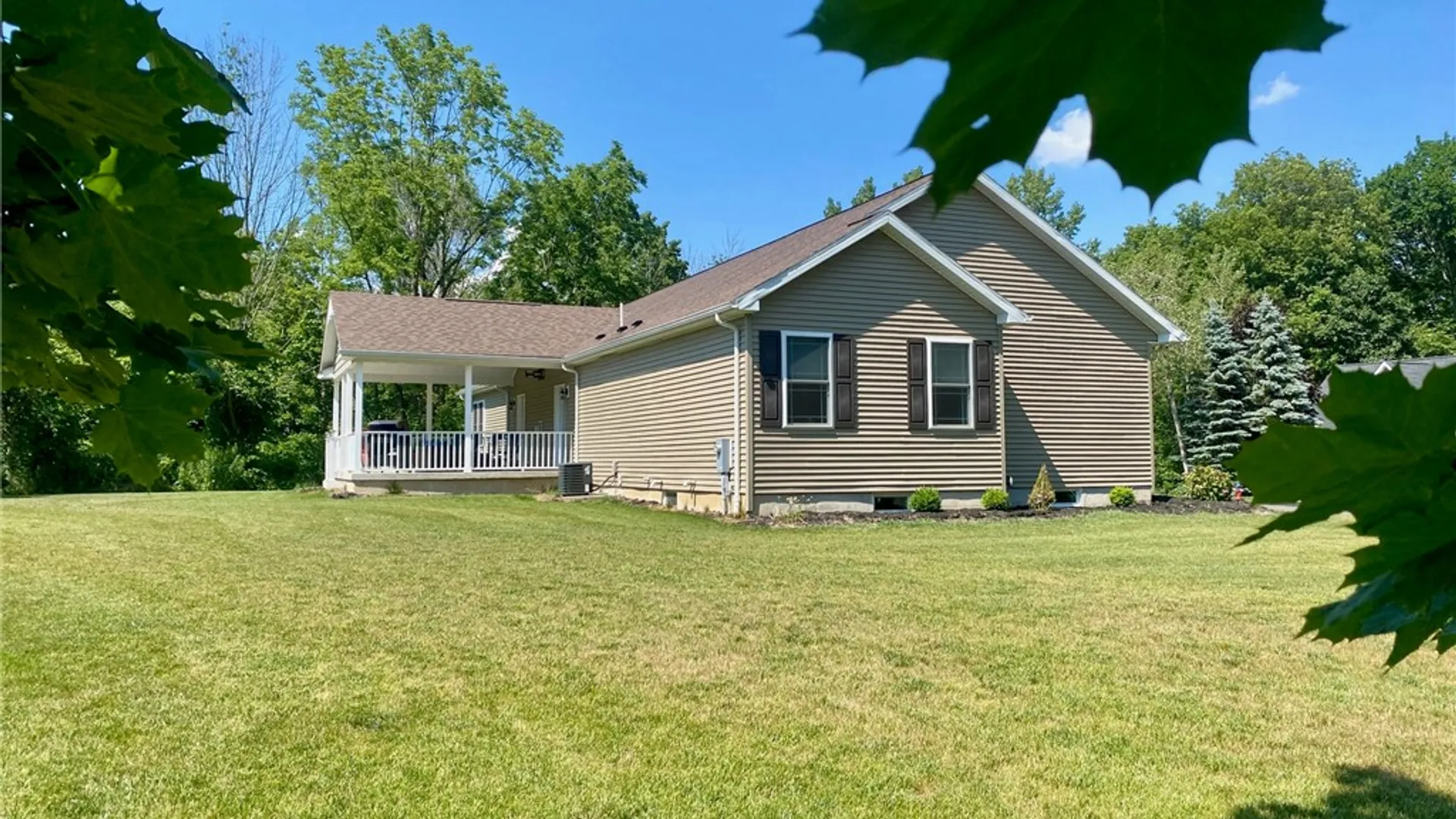 Property at 8437 Roosevelt Drive, Royalton, NY 14067 31