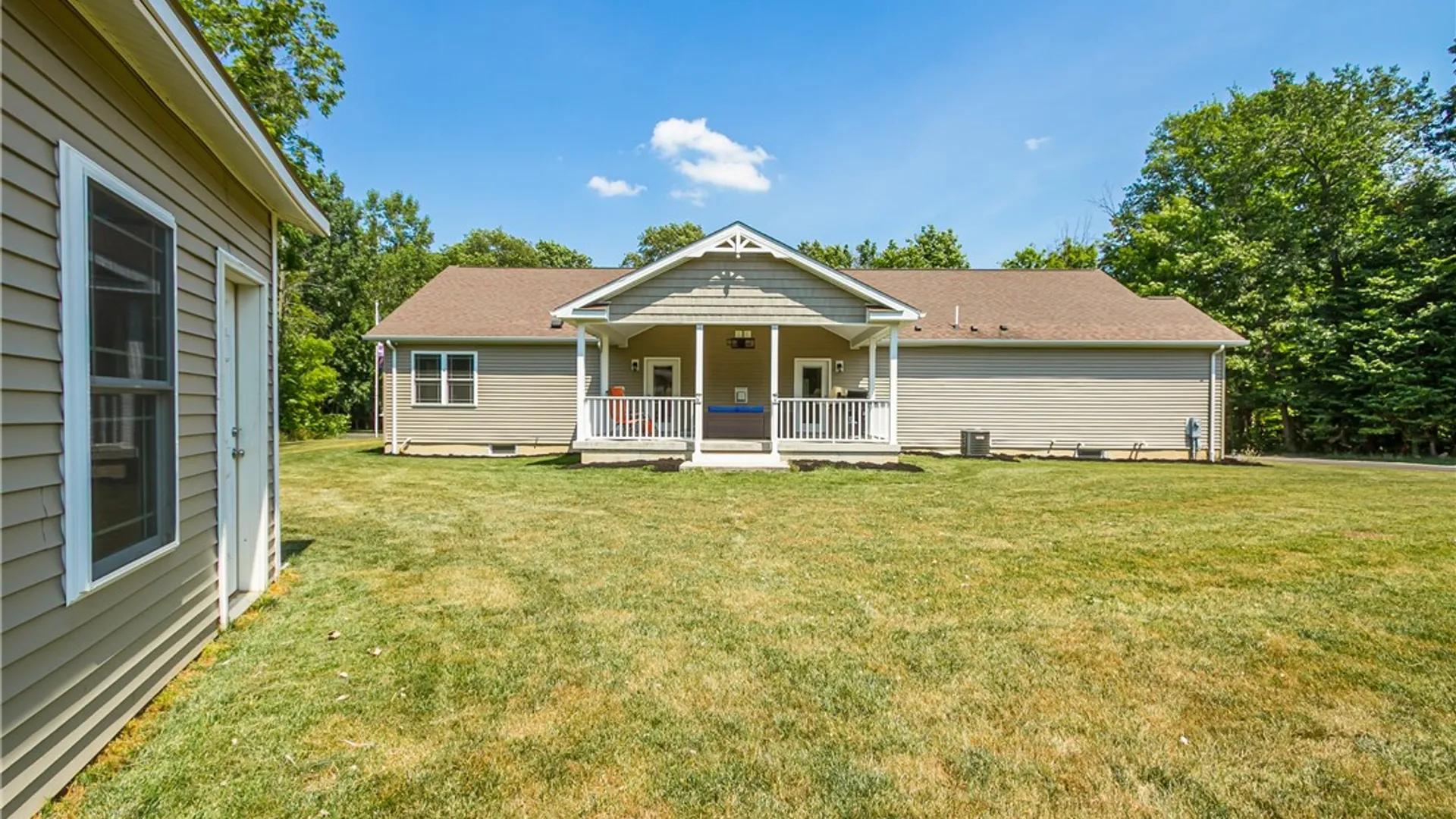 Property at 8437 Roosevelt Drive, Royalton, NY 14067 32
