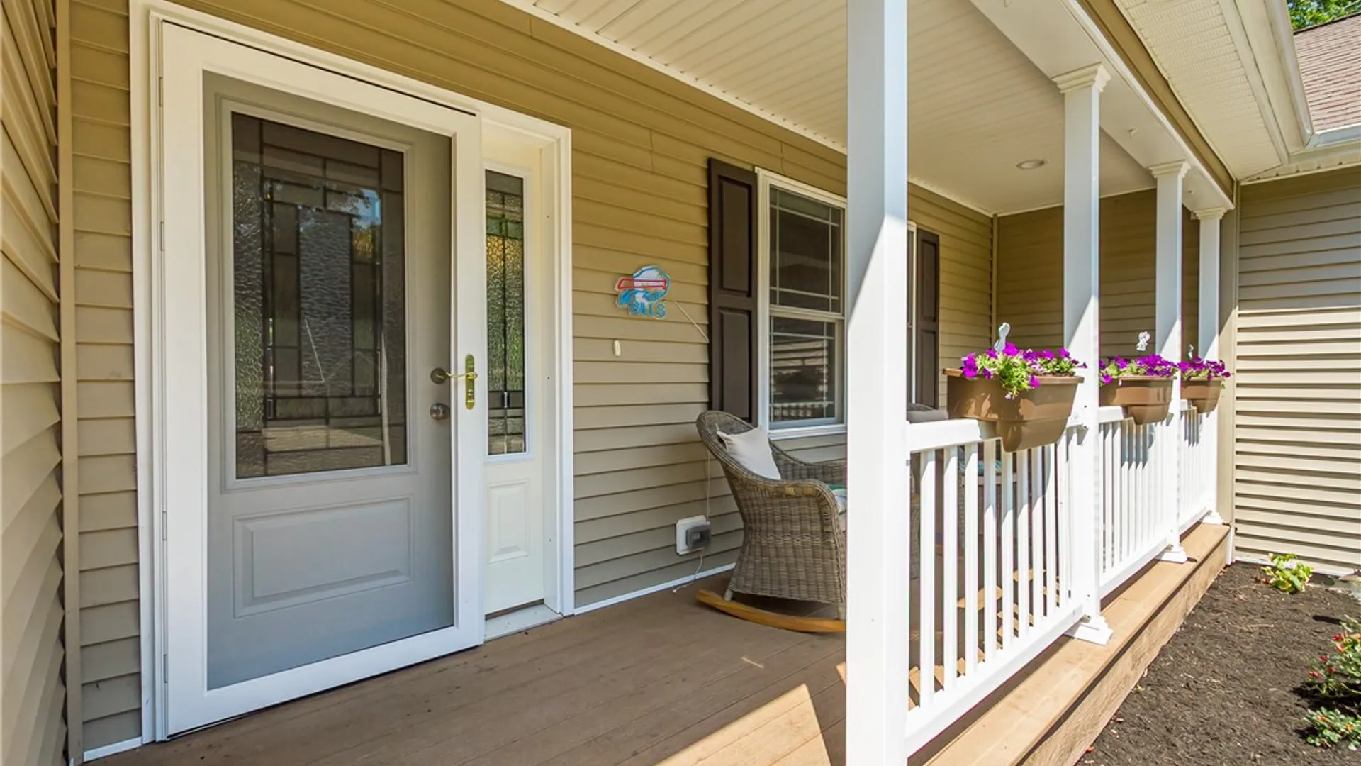 Property at 8437 Roosevelt Drive, Royalton, NY 14067 9