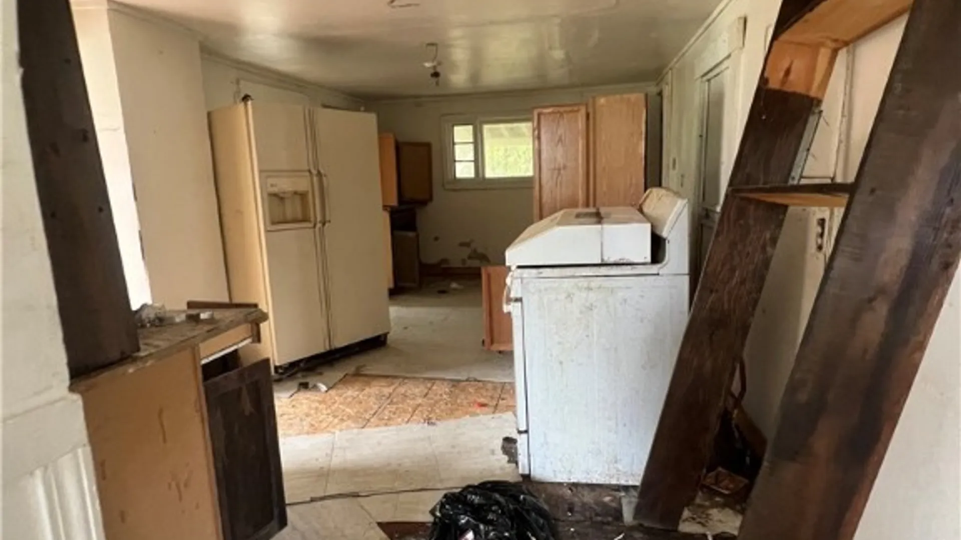 Property at 411 Dewitt Avenue, Elmira City, NY 14901 16