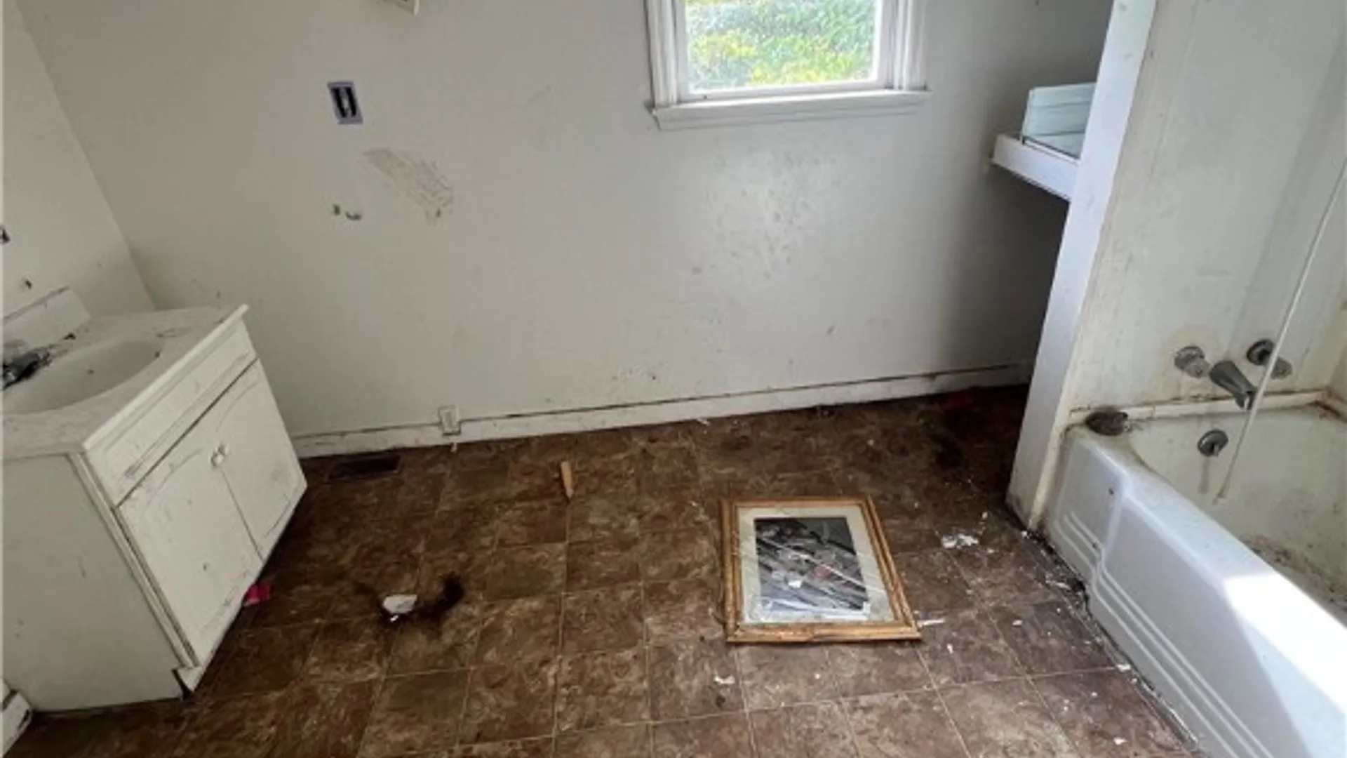 Property at 411 Dewitt Avenue, Elmira City, NY 14901 17