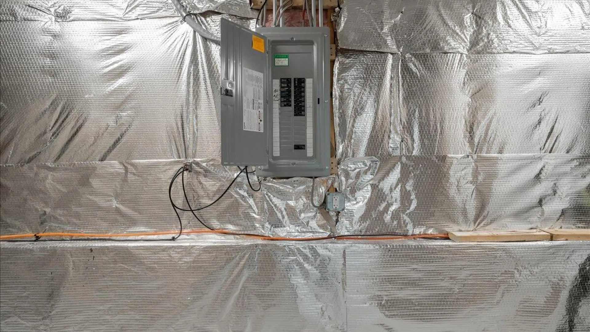 Property at 146 Raylinsky Road, Malta, NY 12019 18