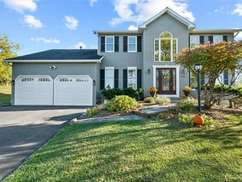 Property at 6001 Singletree Lane, DeWitt, NY 13078