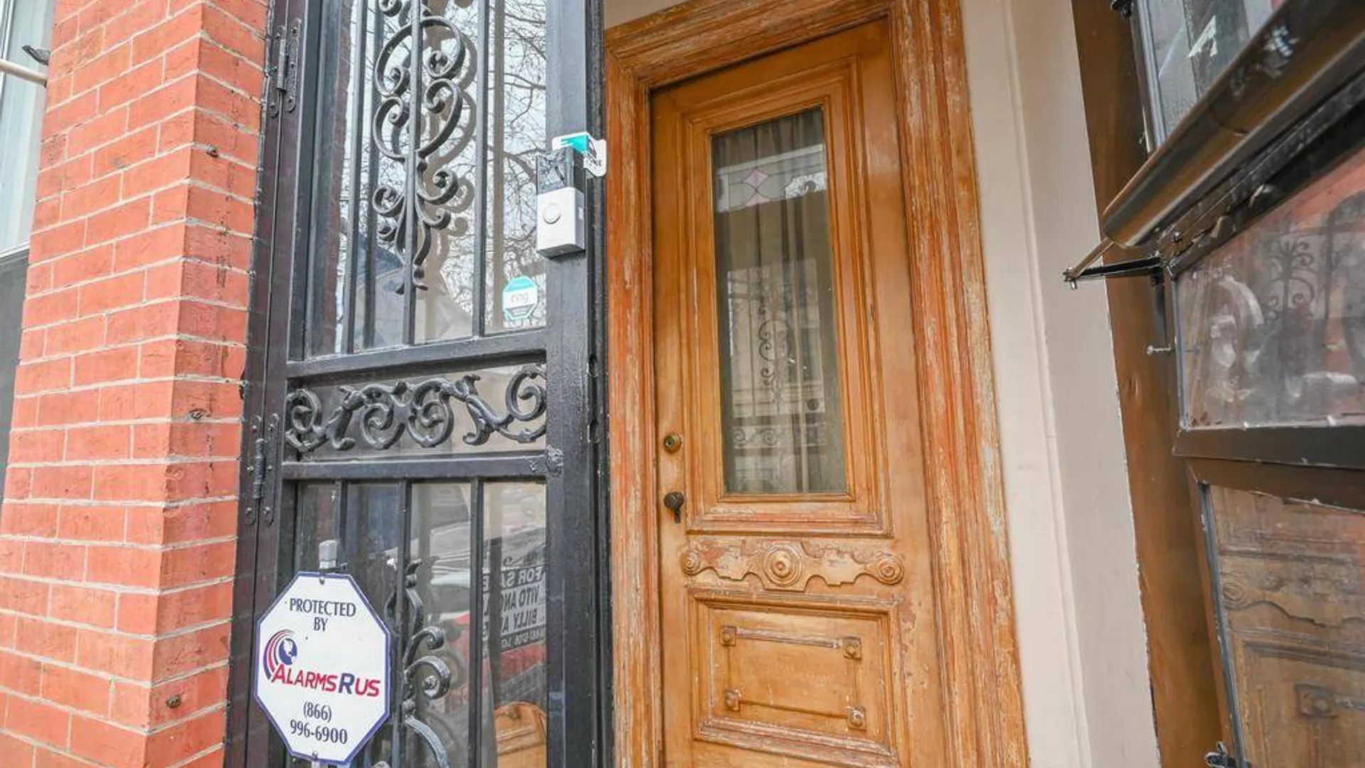 Property at 211 13th St, Brooklyn, NY 11215 2
