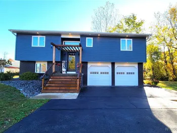 Property at 8699 Hartshorn Road, Batavia, NY 14020