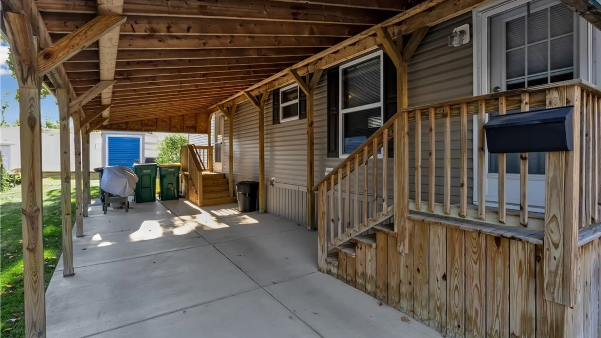 Property at 6 Oak Lane, Clarence, NY 14031 7
