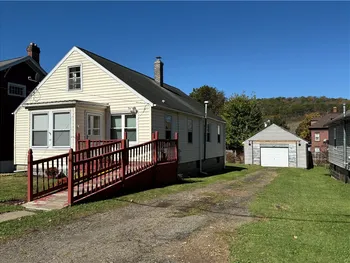 Property at 133 Rockland Avenue, Bradford City, PA 16701
