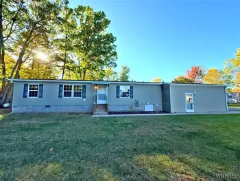 Property at 84 Rainbow Park, Wilson, NY 14131
