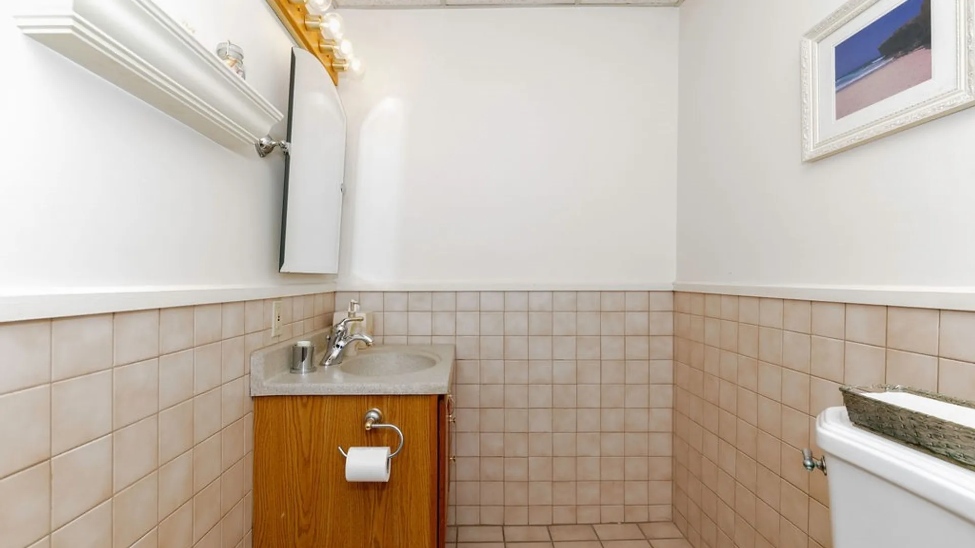 Property at 5102 Genesee Street, Camillus, NY 13031 8