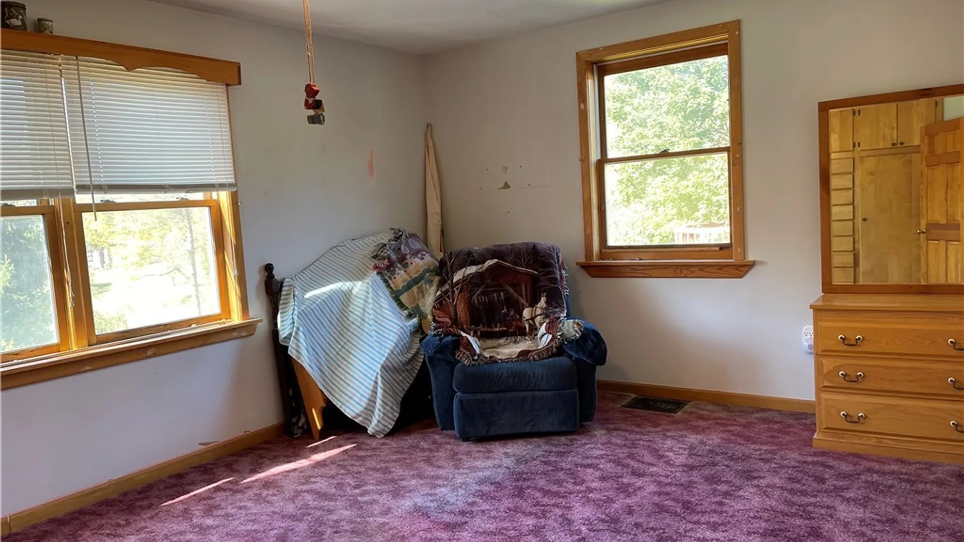 Property at 9954 Vermont Hill Road, Holland, NY 14080 23