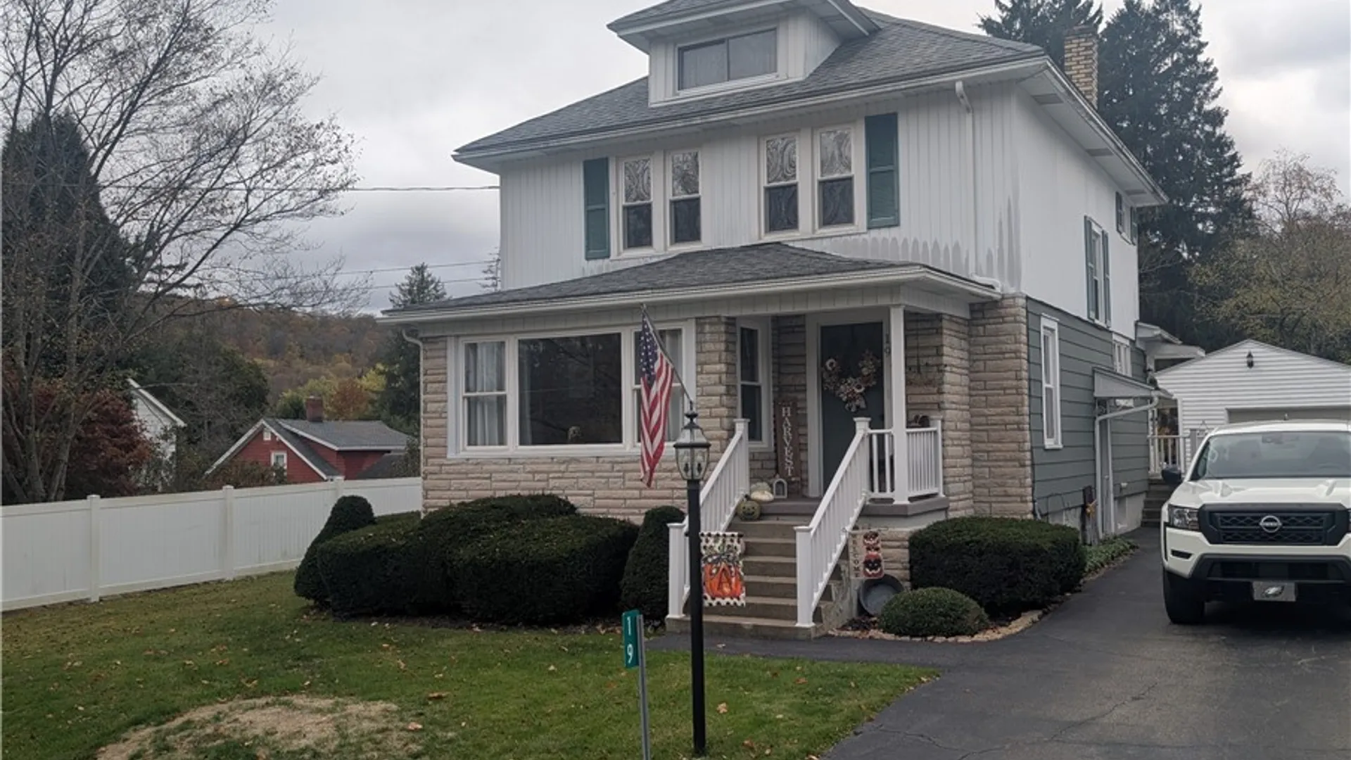 Property at 19 Parkway Lane, Bradford Town, PA 16701 2