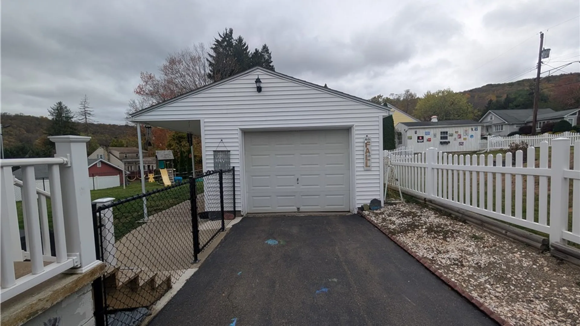 Property at 19 Parkway Lane, Bradford Town, PA 16701 28