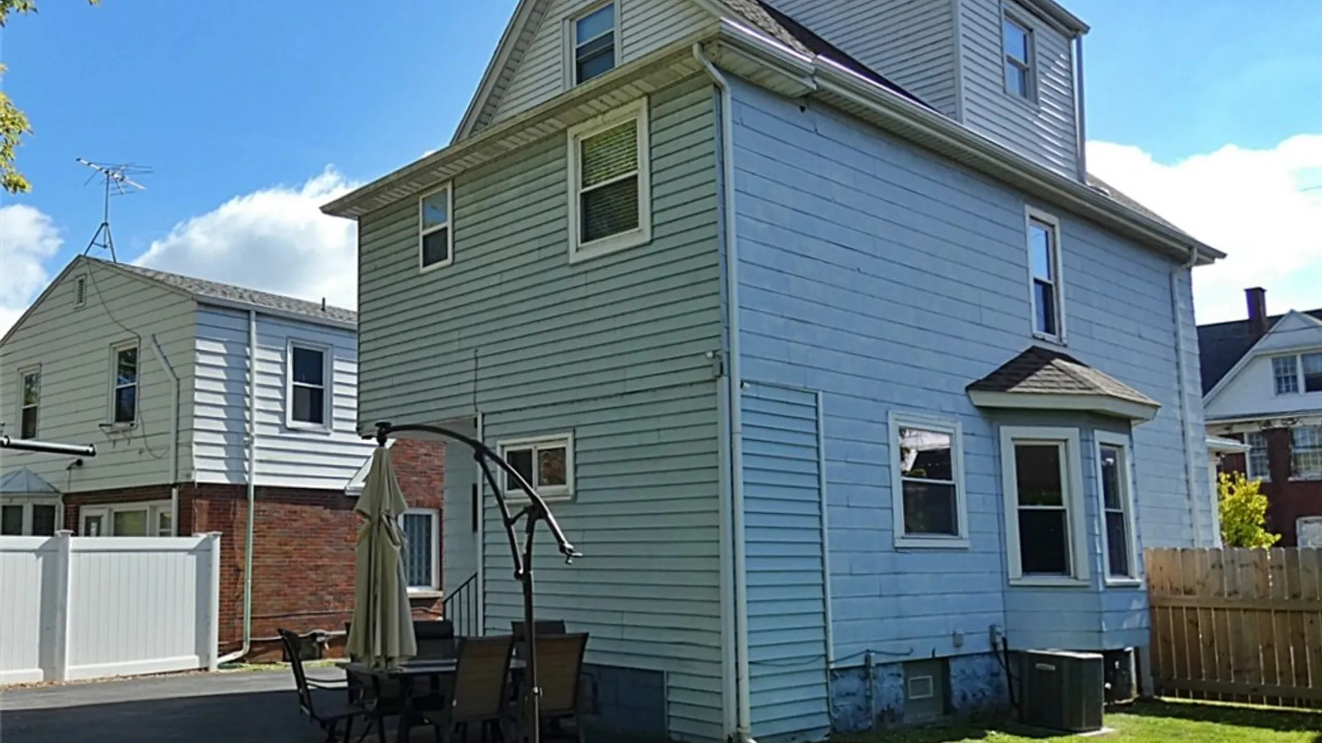 Property at 1410 Fort Avenue, Niagara Falls, NY 14303 4